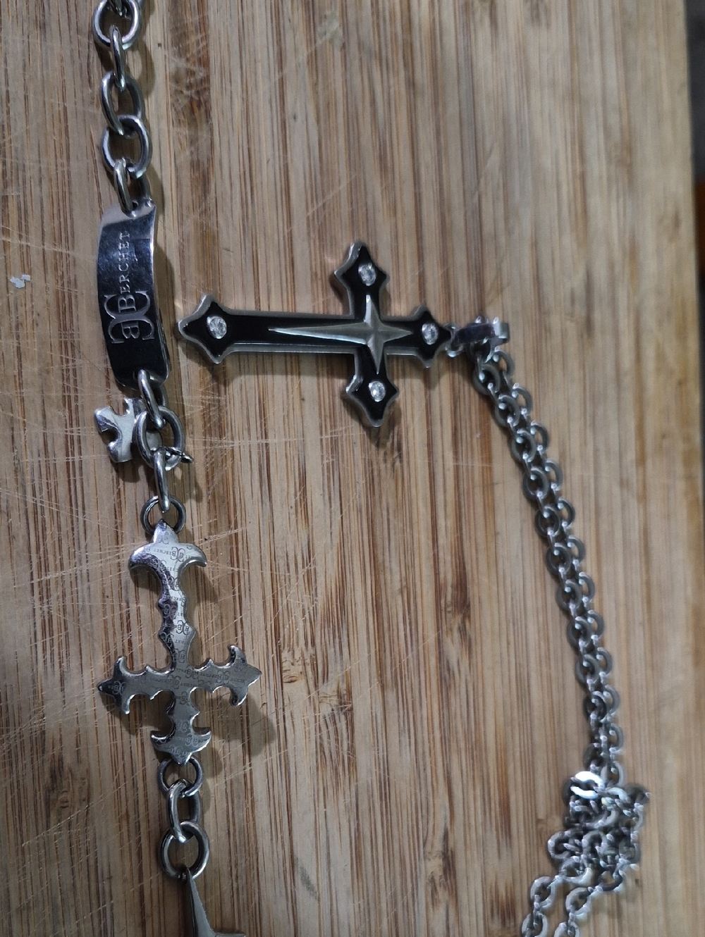 Men's Stainless Steel Cross Chain Necklace - Stylish Religious Pendant